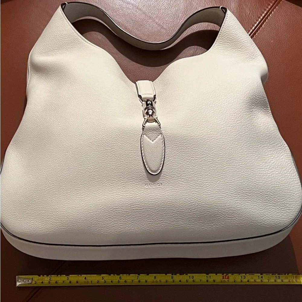 Gucci Handbag-Authentic - Picture 5 of 10